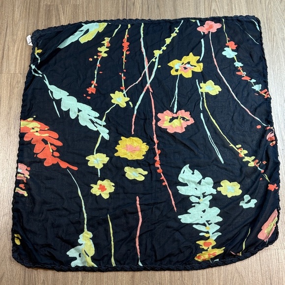 Fossil Black Floral Scarf - Picture 1 of 3